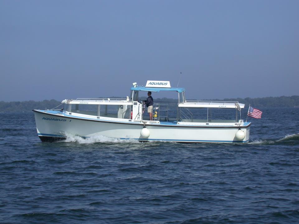 Lake Erie Vanntaxi Ved Dobbins Landing Og Liberty Park og Vannverk