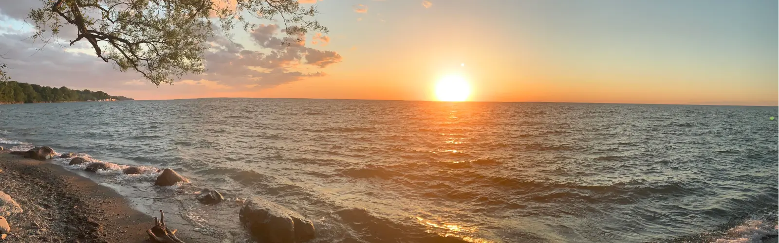 Clements Lake Erie Cottages